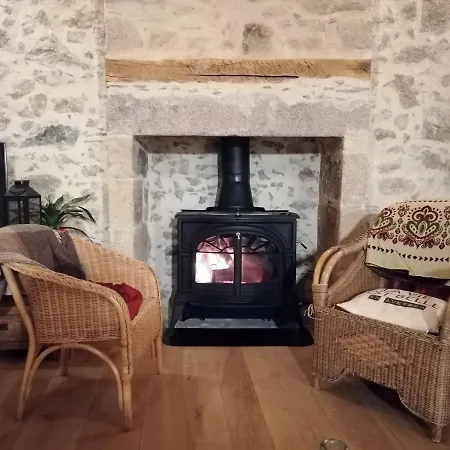 Le Temps Serein Et Tables D'hote Vabre-Tizac