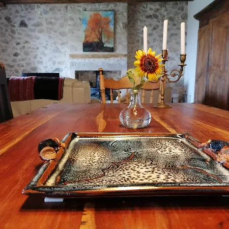 Le Temps Serein Et Tables D'hote *