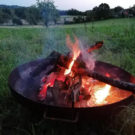 Le Temps Serein Frühstückspension *
