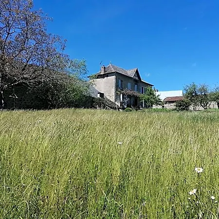 Le Temps Serein Et Tables D'hote Bed & Breakfast *