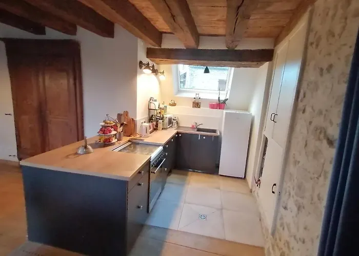 Le Temps Serein Bed & Breakfast *